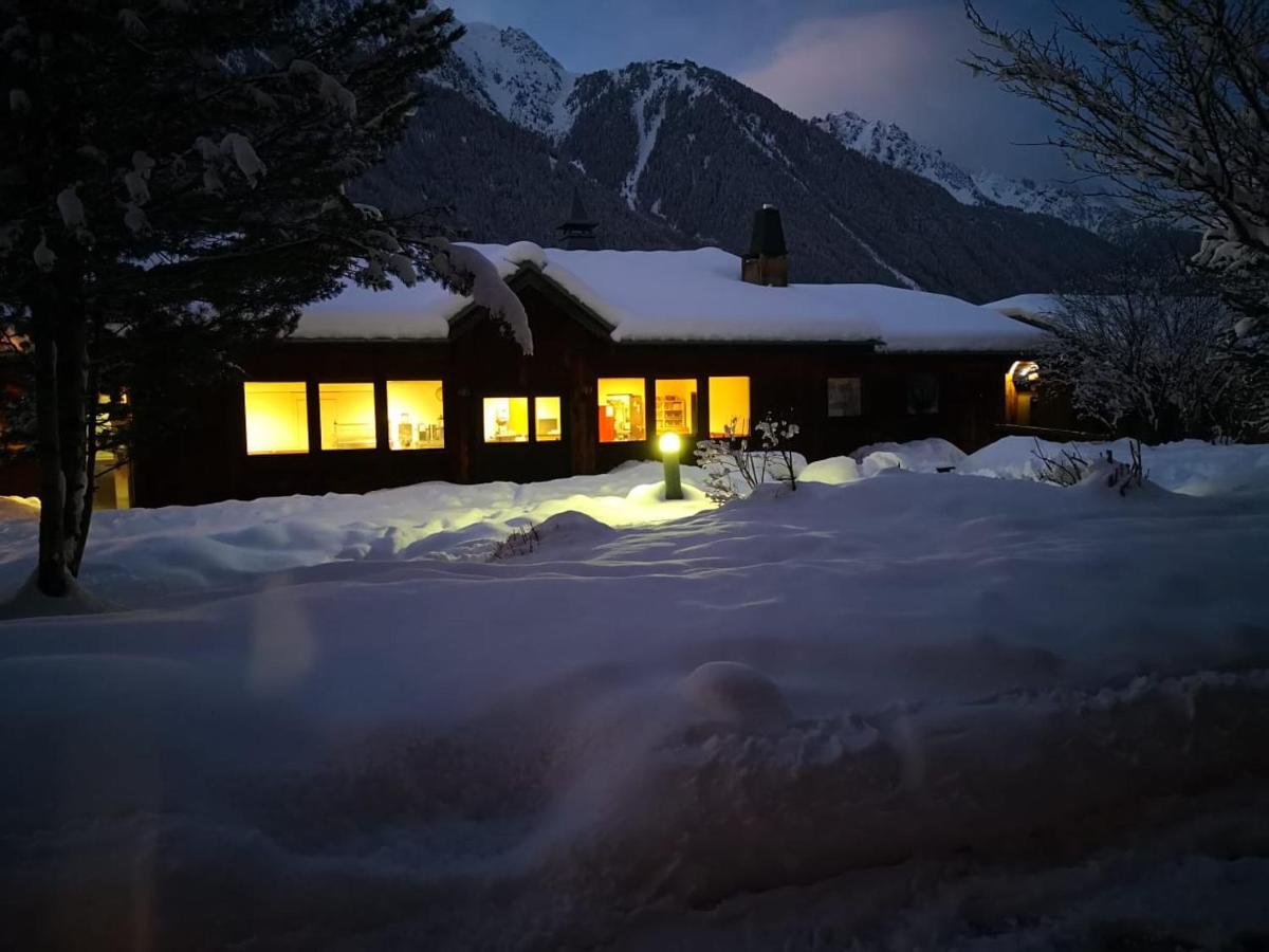 Auberge De Jeunesse Hi Chamonix Mont Blanc Exterior foto