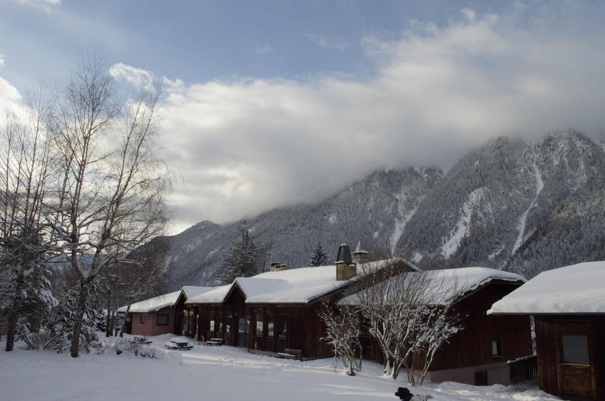Auberge De Jeunesse Hi Chamonix Mont Blanc Exterior foto